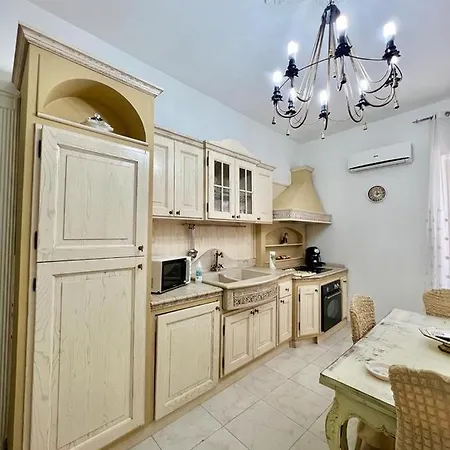Antonietta House Naples